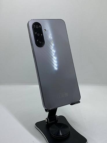 e88 pro drone: Samsung Galaxy A17, Б/у, 256 ГБ, цвет - Серый, 2 SIM — 1