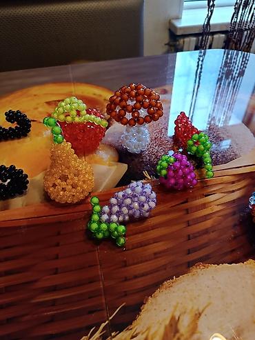 Подарки и сувениры: Торелочки под фрукты или конфеты,ежик,сани санты с оленем — 8