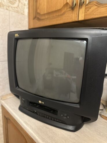 a tv plus: Televizor LG 24"