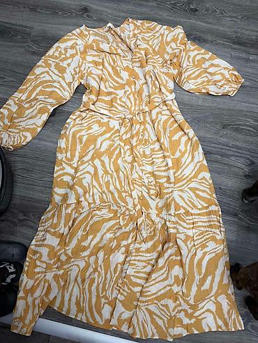 mango obuca: Nov H&M kaftan od 72% viskoze, na kopčanje, vezuje se u pojasu, L — 6