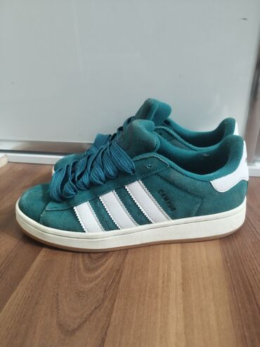 спортивные штаны adidas original: Adidas Campus green состояние идеал причина продажи:стали малы