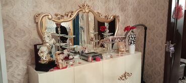 Qonaq otağı dəstləri: Masa və oturacaqlar — 12