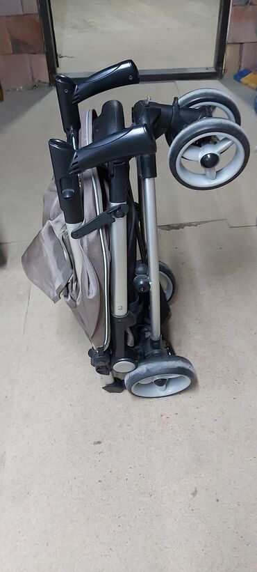 Gəzinti arabaları: İşlənmiş, Ünvandan götürmə, Ödənişli çatdırılma — 7