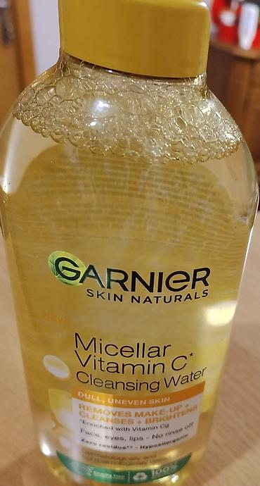 Micelarna sa vitaminom C. Za ostalo vidite slike