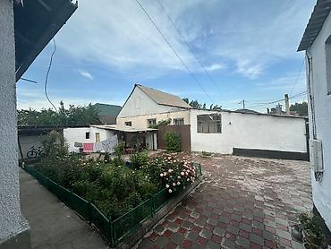 Продажа коттеджей и домов: Продается дом ж/м Колмо улица Жанылык 24,на третьей улице от Махатмы — 3