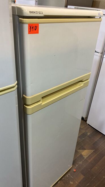 beko: Beko iki qapılı soyuducu - Üst hissədə dondurucu bölmə, alt hissədə