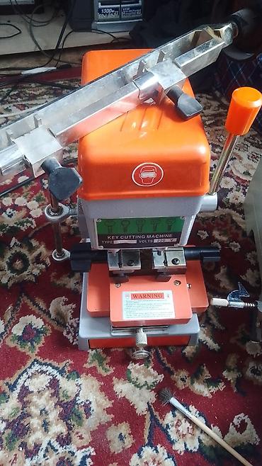 Другие инструменты: Многофункциональный станок для изготовления ключей с дополнительным — 7