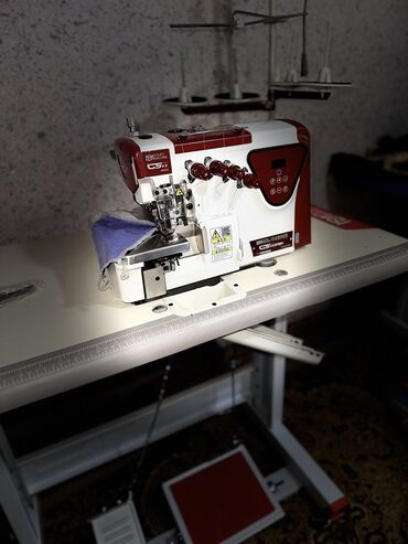 новый швейный машина: Швейная машина Оверлок, Полуавтомат