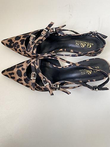 Другая женская одежда: Набор одежды (4 предмета): 1) Платье-абайя голубого цвета с белой — 59