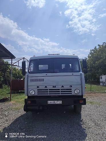 форсунки мерседес спринтер 313: KAMAZ yanacaq/su daşıyan tanker yük maşını - Markası/modeli: KAMAZ — 1