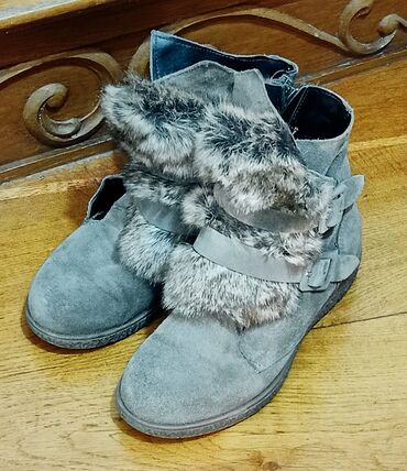 əsgər çəkməsi: Qış üçün qadın çəkmələri tebii mexdir ve deridir35.36 olcu geye