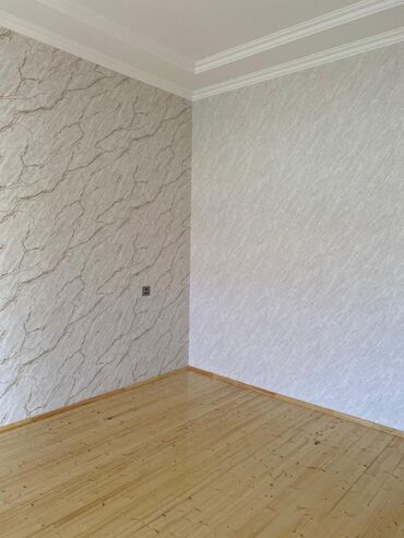 Həyət evləri və villaların satışı: Hövsanda 3.3 sotda 2 mertebelı 6 daş üzerinde heyet evi satılır. Bu — 8