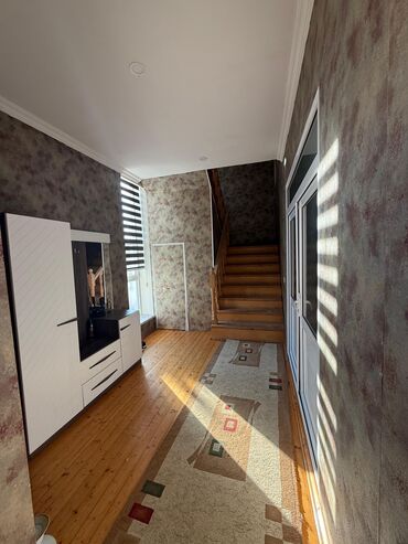Həyət evləri və villaların satışı: Buzovna 4 otaqlı, 312 kv. m, Yeni təmirli — 2