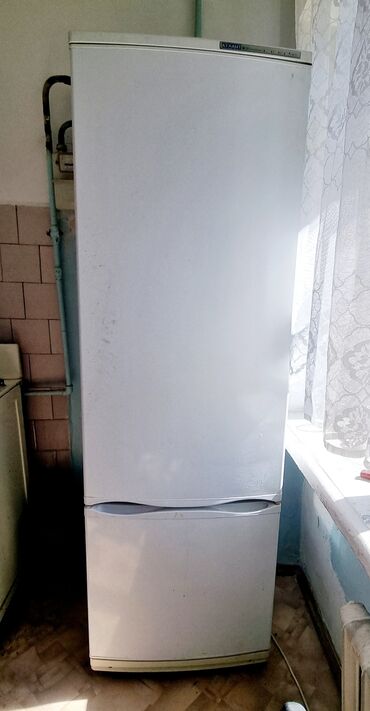 Техника для кухни: Холодильник Atlant, Б/у, Двухкамерный, No frost, 185 * 60
