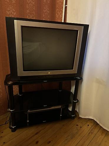kaset dvd: LG televiziya + şüşə TV stendi Məhsul təsviri: - Marka/model: LG CRT — 1
