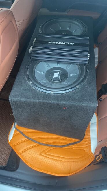 Radiatorlar: Salam temirde olmuyub. 2 Basaviq 1 monoblok .Qiymet 270 manat tecili