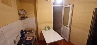 Köhnə tikili: Bakı, Həzi Aslanov qəs., 2 otaqlı, Köhnə tikili, m. Həzi Aslanov, 55 kv. m — 6