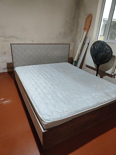 Çarpayılar: İşlənmiş, İkinəfərlik çarpayı, Bazasız, Matras ilə, Siyirməsiz — 2