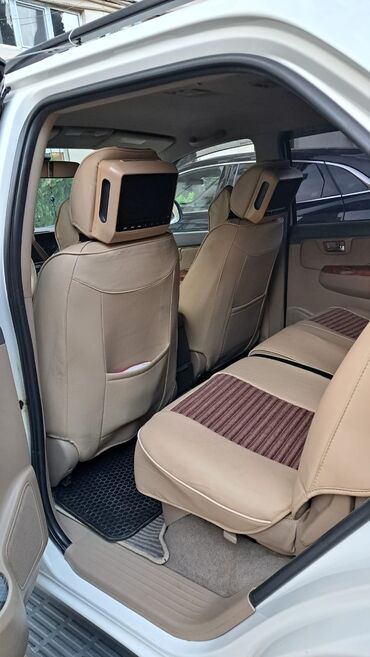 Toyota: Toyota Fortuner: 2.7 l | 2013 il Ofrouder/SUV — 8