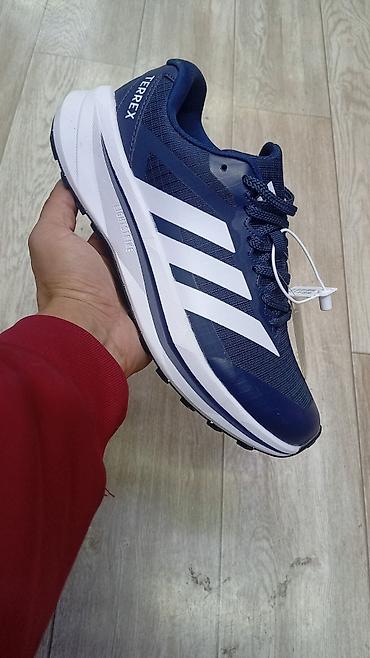 Мужские кроссовки, 42, Adidas, Новый, цвет - Синий, Бесплатная доставка