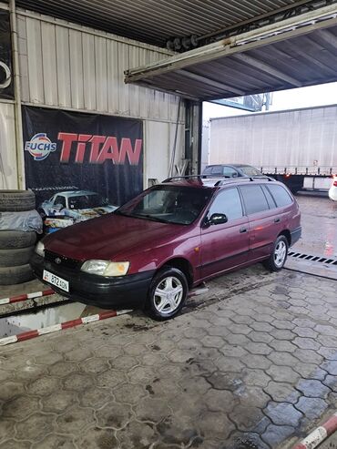 Toyota: Toyota Carina E: 1995 г., 1.6 л, Механика, Бензин, Универсал