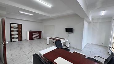 Коммерческая недвижимость: Сдаю Офис целиком: Сдаю IT-компания, 105 м², В жилом комплексе, С ремонтом, С парковкой — 3
