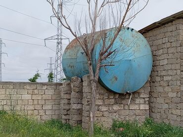 Baklar və çənlər: 10 tonluq çəndi 700 manata
