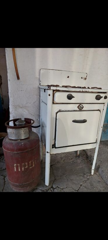 режим 12 с: Продаю газ плиту с баллоном