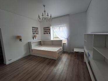 Долгосрочная аренда домов: 220 м², 8 комнат — 4