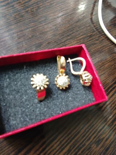 мужское золотое кольцо: Набор золотые сережки с кольцом Проба 585, российское Грамм 7.4 грамм