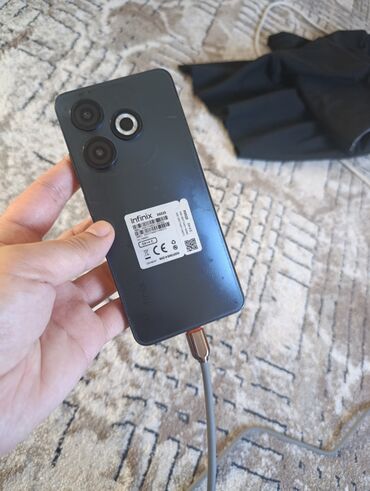 alcatel 6037y: Infinix Smart 8, 64 ГБ, цвет - Черный, 2 SIM