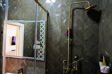 Продажа квартир: 2 комнаты, 62 м², Элитка, 5 этаж — 18
