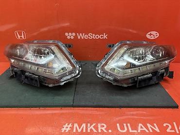 Передняя правая фара Nissan 2017 г., Б/у, Оригинал, Япония