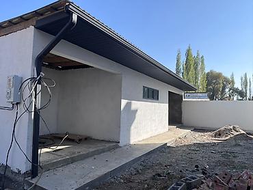 Продажа коттеджей и домов: 3 комнаты, 188 м², 6 соток, Бишкек — 11