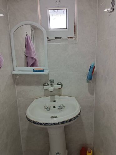 Həyət evləri və villaların satışı: 4 otaqlı, 144 kv. m, Kredit var, Orta təmir -da lalafo.az — 20 Həyət evləri və villaların satışı: 4 otaqlı, 144 kv. m, Kredit var, Orta təmir — 20