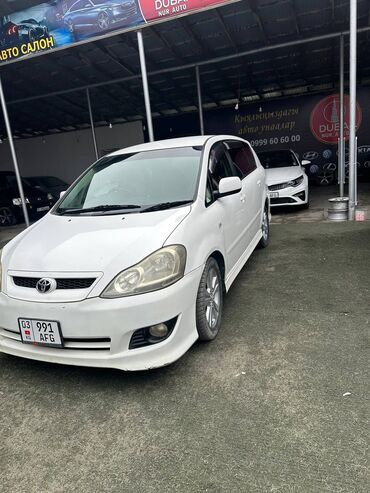 киа с: Toyota Ipsum: 2005 г., 2.4 л, Автомат, Бензин, Вэн/Минивэн