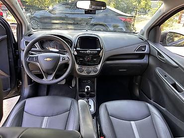 Chevrolet: Chevrolet Spark: 2021 г., 1 л, Вариатор, Бензин, Хэтчбэк — 18