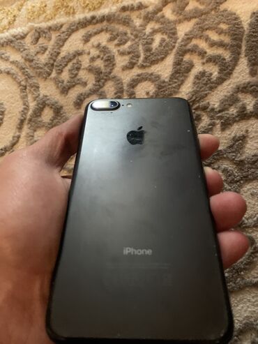 not 10 plus: IPhone 7 Plus, 32 GB, Black Titanium, Barmaq izi