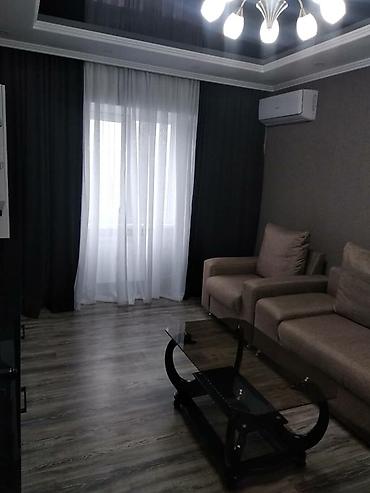 Посуточная аренда квартир: 1 комната, Парковка, Постельное белье, Душевая кабина — 9