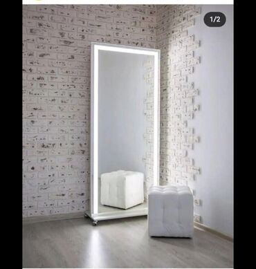 стенку в зал гостиную: Новое зеркало на колесиках. Размер 80 на 180 . От пола 190 см. С