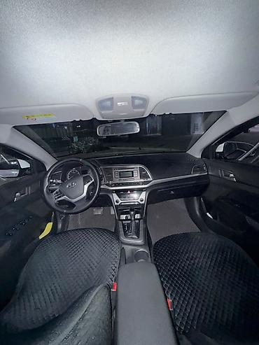 225 35 18: Hyundai Elantra: 2017 г., 1.6 л, Автомат, Бензин, Седан — 6