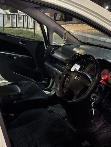 Honda: Honda Stream: 2003 г., 1.7 л, Автомат, Бензин, Минивэн — 19