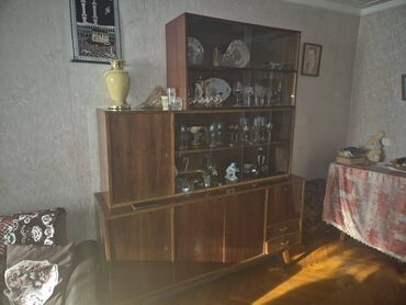 Qonaq otağı dəstləri: İşlənmiş, Servant, Dolab, Jurnal masası, Kredit yoxdur — 4