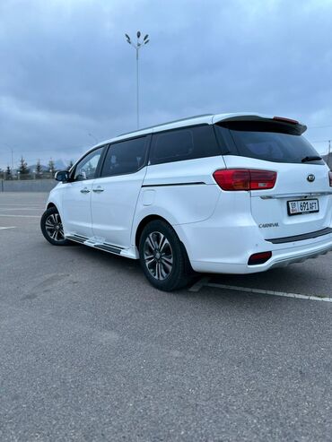 Kia: Kia Carnival: 2018 г., 2.2 л, Автомат, Дизель, Минивэн — 5
