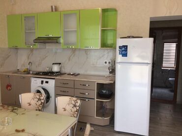 Günlük kirayə evlər: 200 kv. m, 5 otaqlı, Artezian quyusu, Su, Kanalizasiya — 9