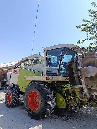 бус гигант: Кормоуборочный комбайн CLAAS Jaguar 860 - Самоходный силосоуборочный — 3