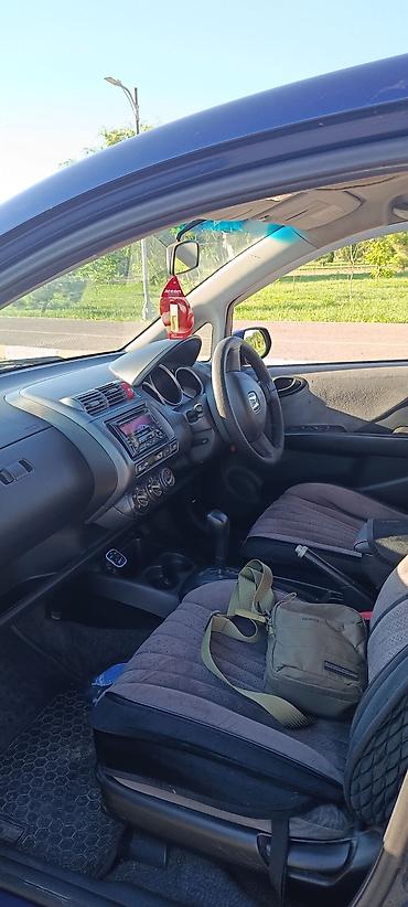 хонда степвагон 1: Honda Fit: 2002 г., 1.3 л, Автомат, Бензин, Хетчбек — 4