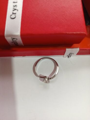 Tuflilər: Gümüş rəngli tek qas zərif üzük 7olcu 17razmer - Dizayn: Asimmetrik — 23