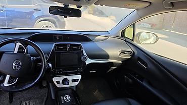 белорус 82 1: Toyota Prius: 2016 г., 1.8 л, Автомат, Гибрид, Лифтбек — 7