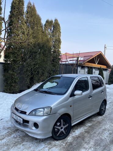 Daihatsu: Daihatsu YRV: 2001 г., 1.3 л, Механика, Бензин, Хэтчбэк